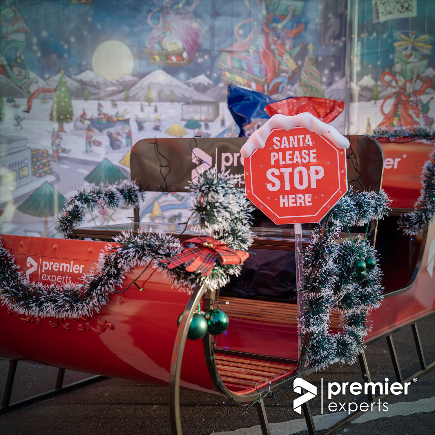 Aktuelle News Weihnachtsmann parkt bei PE